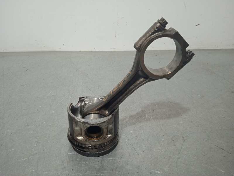 Recambio de piston para volkswagen golf v berlina (1k1) highline referencia OEM IAM   