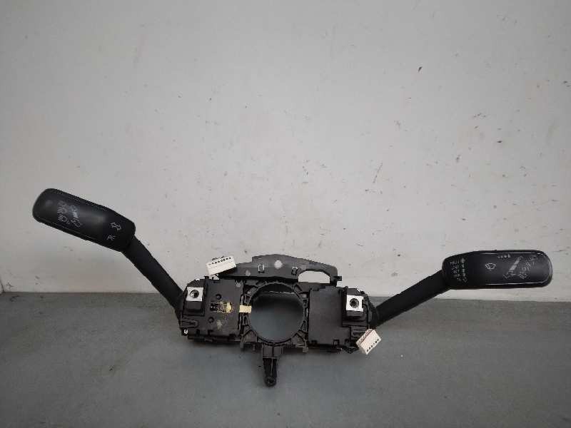 Recambio de mando intermitentes para volkswagen golf vii lim. advance bluemotion tech. referencia OEM IAM 5Q0953507FT  