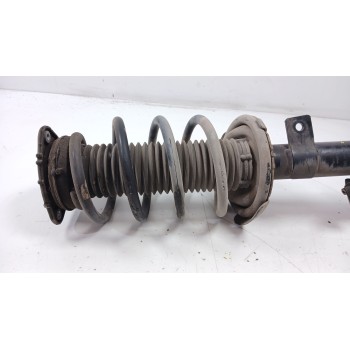 Recambio de amortiguador delantero derecho para ford kuga i 2.0 tdci referencia OEM IAM 1570023 8V4118045EA 