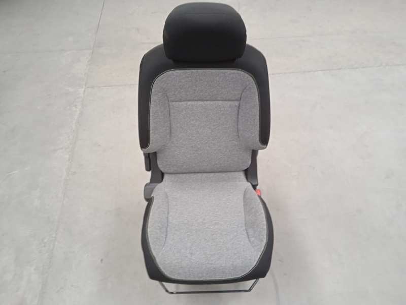 Recambio de asiento delantero derecho para citroën berlingo station wagon live referencia OEM IAM  MANUAL MODELO SIN AIRBAG