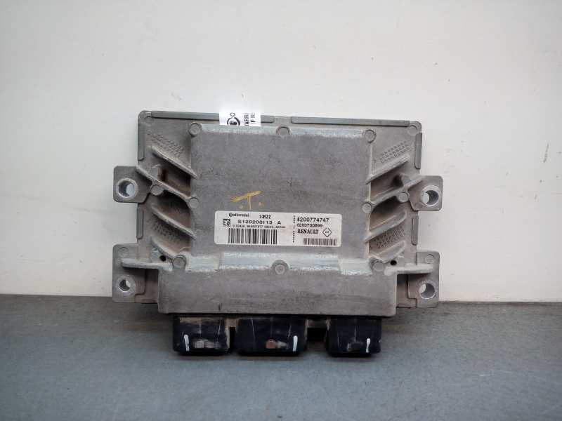 Recambio de centralita motor uce para renault twingo authentique referencia OEM IAM 8200774747  