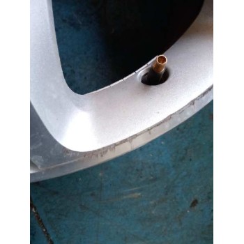 Recambio de llanta para peugeot 508 business line referencia OEM IAM 7JX17 CH5 ET46 X1 17