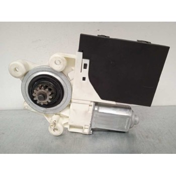 MOTOR ELEVALUNAS DELANTERO DERECHO 30773907AA 5WK48980C 