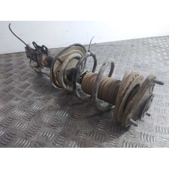 Recambio de amortiguador delantero izquierdo para toyota auris hybrid active referencia OEM IAM 339701  