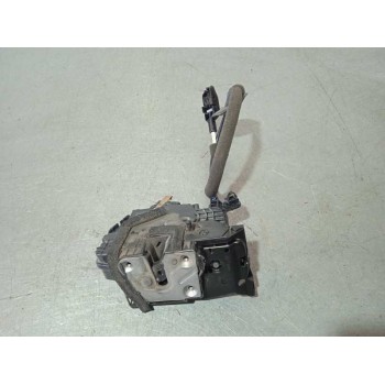 Recambio de cerradura puerta trasera izquierda para renault captur 1.5 dci diesel fap referencia OEM IAM 825019935R 4 PINES 