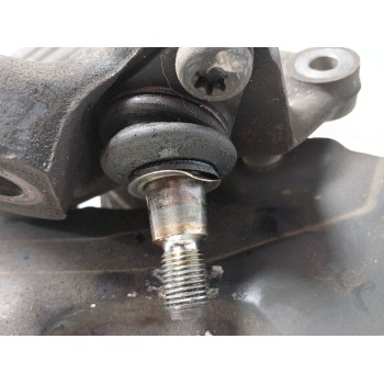 Recambio de mangueta delantera derecha para bmw serie 3 berlina (e90) 325xi referencia OEM IAM 6768996  rotula bien