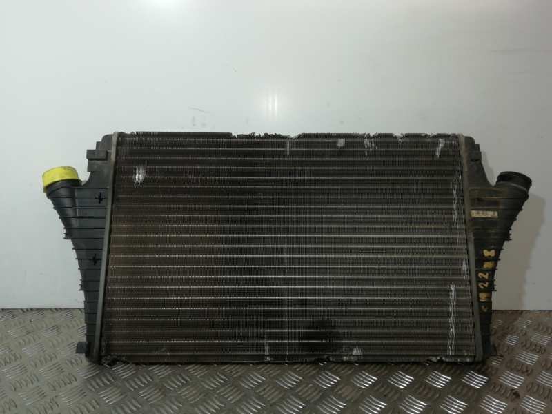 Recambio de intercooler para opel vectra c berlina club referencia OEM IAM 244118366  