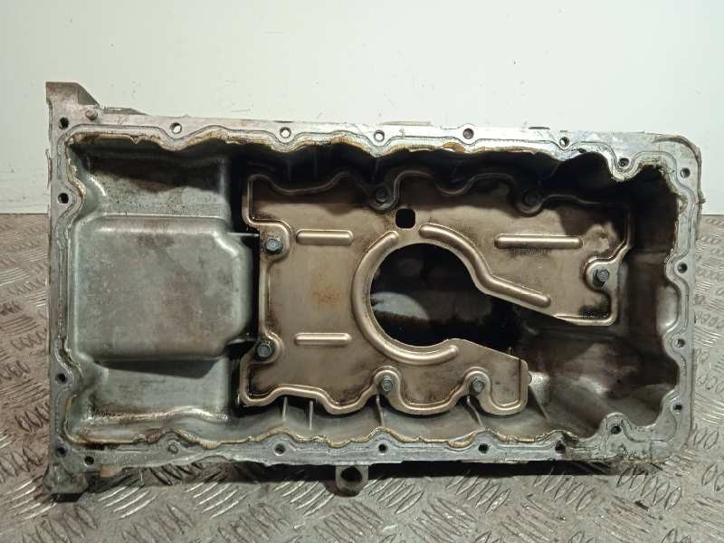 Recambio de carter para hyundai i30 1.6 crdi cat referencia OEM IAM  daños leves 