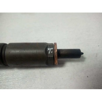 Recambio de inyector para opel insignia berlina excellence referencia OEM IAM 0445110327  