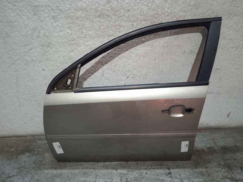 Recambio de puerta delantera izquierda para opel vectra c berlina club referencia OEM IAM   