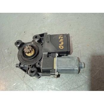 MOTOR ELEVALUNAS DELANTERO DERECHO 807302741R 6 PINES 915943200