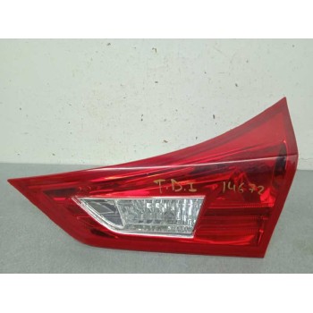 Recambio de piloto trasero derecho interior para toyota auris hybrid active referencia OEM IAM   