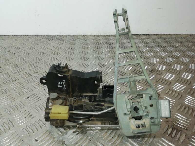 Recambio de cerradura puerta delantera izquierda para opel vectra c berlina club referencia OEM IAM FB24447340  