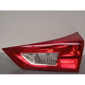 Recambio de piloto trasero derecho interior para toyota auris 1.4 turbodiesel cat referencia OEM IAM 8158102460  