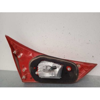 Recambio de piloto trasero derecho interior para toyota auris 1.4 turbodiesel cat referencia OEM IAM 8158102460  