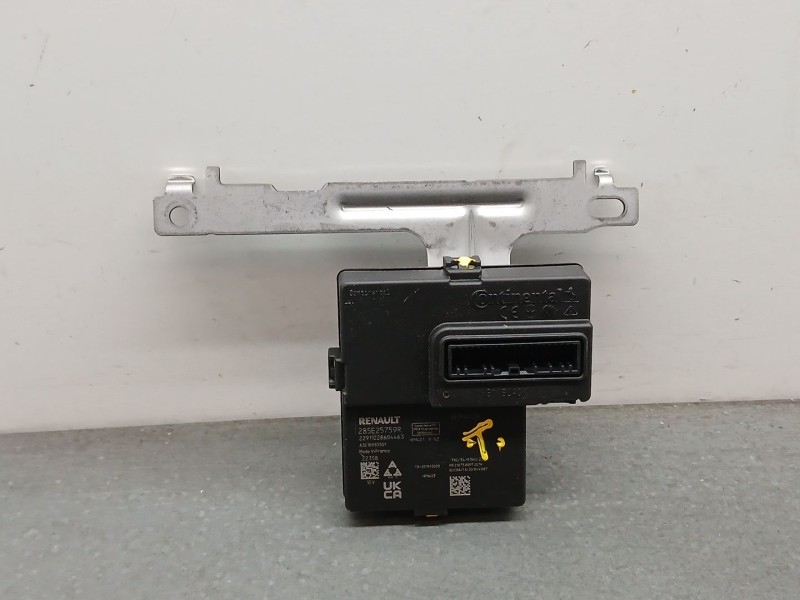 Recambio de modulo electronico para renault megane e-tech suv ev40 referencia OEM IAM 285e25759r  