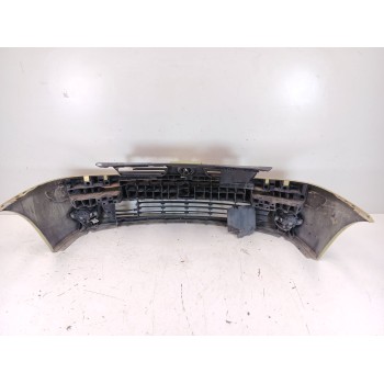 Recambio de paragolpes delantero para renault clio ii (bb_, cb_) 1.5 dci (b/cb08) referencia OEM IAM   