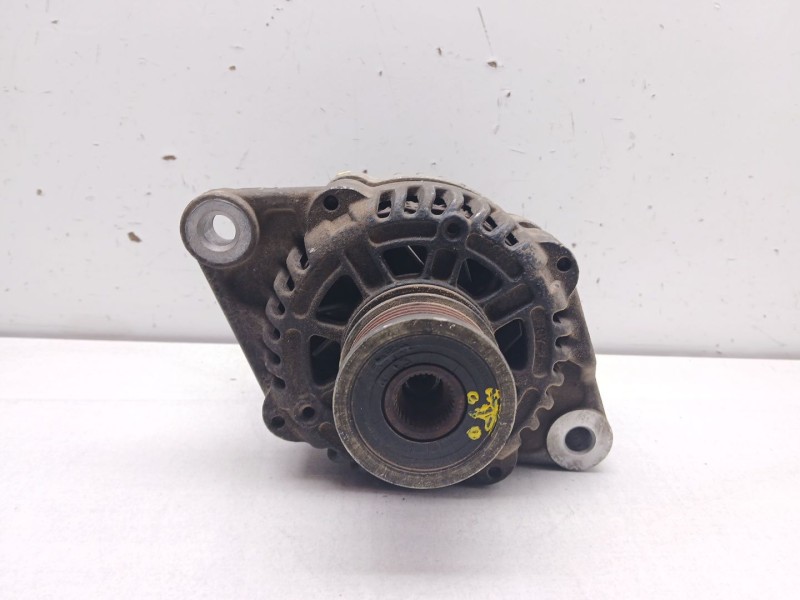 Recambio de alternador para opel insignia berlina 2.0 cdti cat referencia OEM IAM 13502583 13579668 13229990