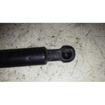 Recambio de amortiguadores capo para volvo s40 berlina 1.6 referencia OEM IAM 3888FB  76.57 CM