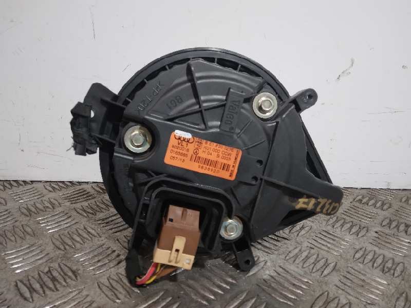 Recambio de motor calefaccion para seat exeo st (3r5)(2009>) reference referencia OEM IAM 8E1820021E  4 CABLES