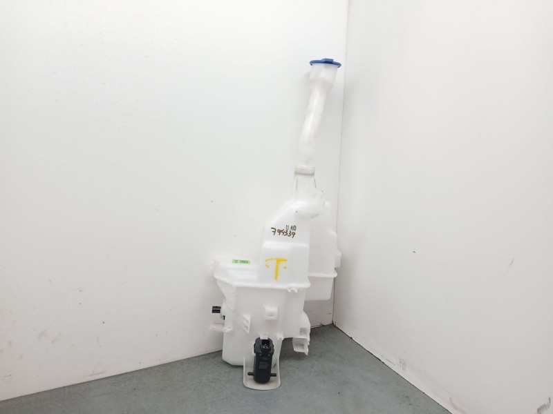 Recambio de deposito limpia para kia ev3 referencia OEM IAM 98510R2000  