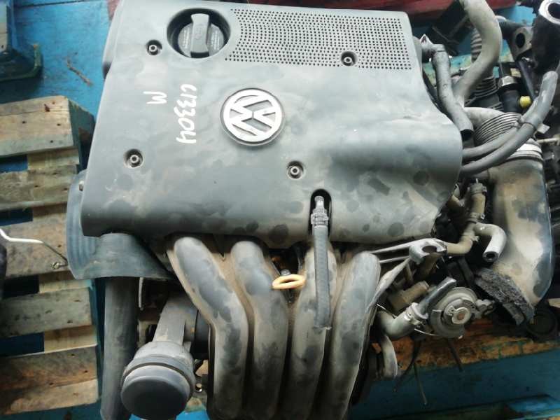 Recambio de motor completo para volkswagen passat berlina (3b2) básico referencia OEM IAM AHL M 