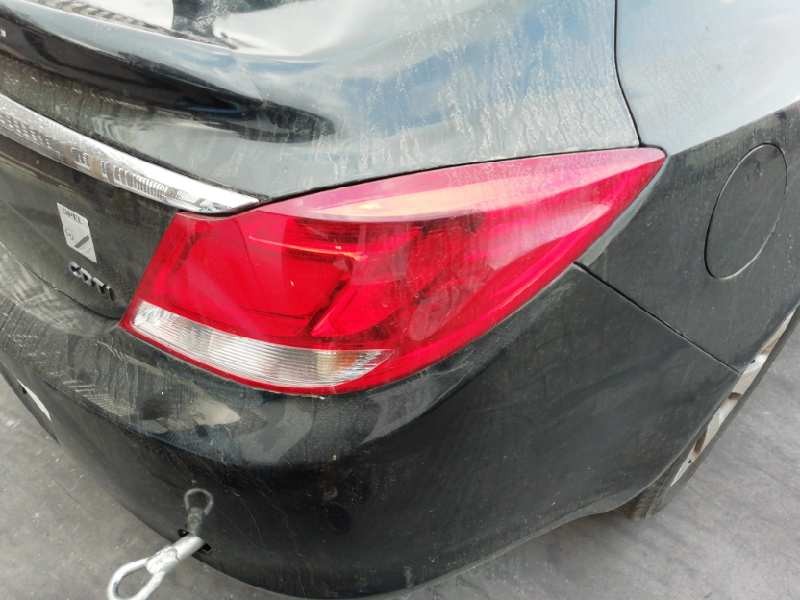 Recambio de piloto trasero derecho para opel insignia berlina 2.0 cdti cat referencia OEM IAM 13279622  