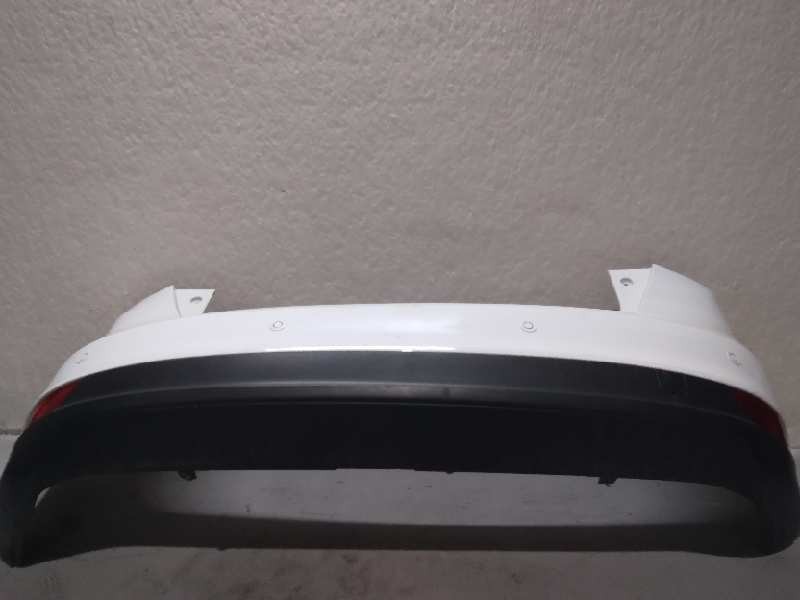 Recambio de paragolpes trasero para ford focus lim. trend + referencia OEM IAM F1EB17906A BLANCO CON SENSORES