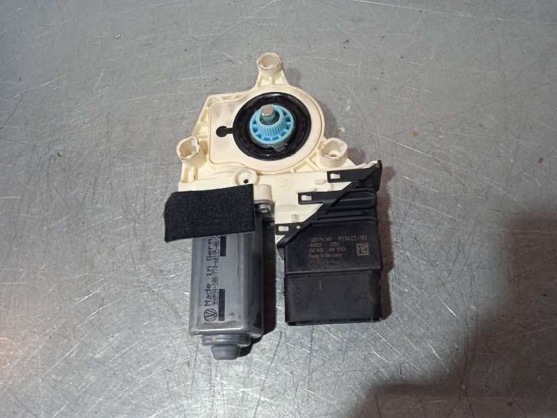 Recambio de motor elevalunas trasero derecho para seat altea (5p1) select referencia OEM IAM 1K0959704M  