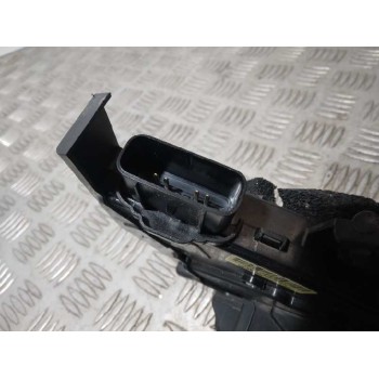 Recambio de cerradura puerta trasera derecha para kia stonic (ybcuv) drive referencia OEM IAM 81420H8010IEH 4 PINES 