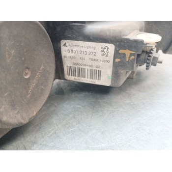 Recambio de faro derecho para peugeot 407 (6d_) 2.0 hdi (6drhrh) referencia OEM IAM 620692  