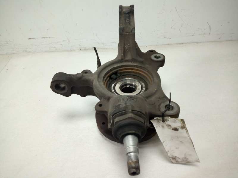 Recambio de mangueta delantera izquierda para renault master pritsche/fgst l2h1 3,5t referencia OEM IAM   