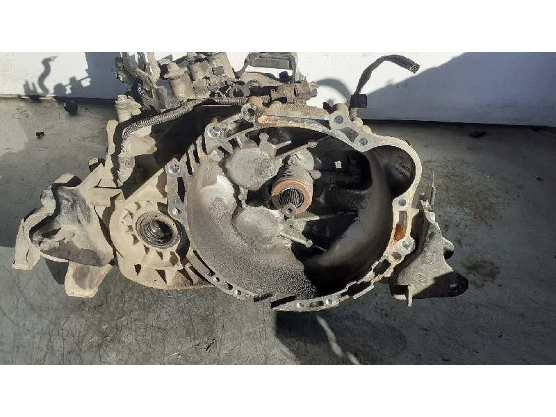 Recambio de caja cambios para kia cee´d sporty wagon emotion referencia OEM IAM   