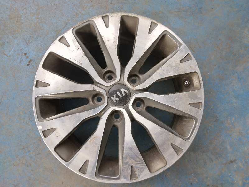Recambio de llanta para kia cee´d business referencia OEM IAM 65JX16 ET50 X1 16