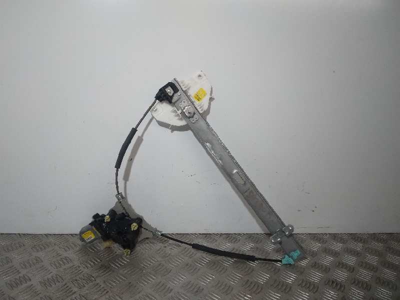 Recambio de elevalunas delantero derecho para kia stonic (ybcuv) drive referencia OEM IAM 82460H8000 2 PINES 