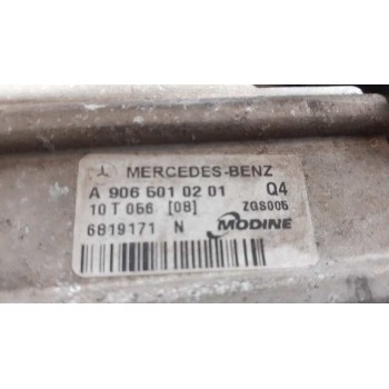 Recambio de intercooler para mercedes-benz sprinter ii james cook (906) 313 cdi classic referencia OEM IAM A9065010201 2E0145804