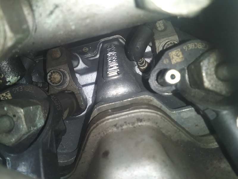 Recambio de inyector para volkswagen crafter caja cerrada 2.5 tdi dpf referencia OEM IAM 076130277 0986435352 