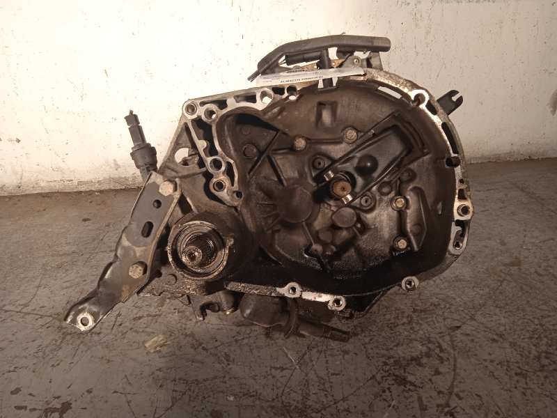 Recambio de caja cambios para renault clio ii fase i (b/cbo) 1.9 d referencia OEM IAM JB1180 B 