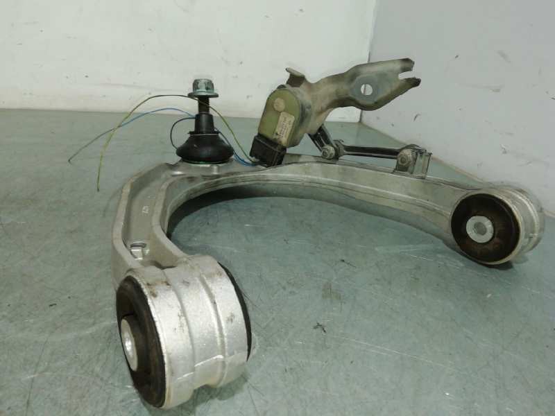 Recambio de brazo suspension superior delantero izquierdo para volkswagen touareg (7la) tdi v10 referencia OEM IAM 7L0407047B  