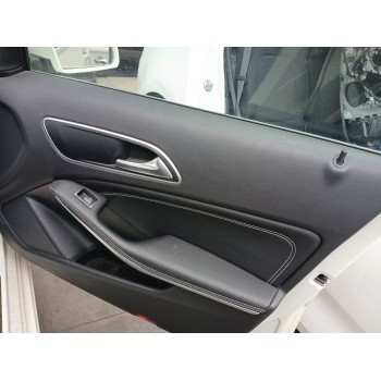 GUARNECIDO PUERTA DELANTERA DERECHA 