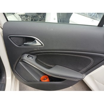 GUARNECIDO PUERTA TRASERA DERECHA 