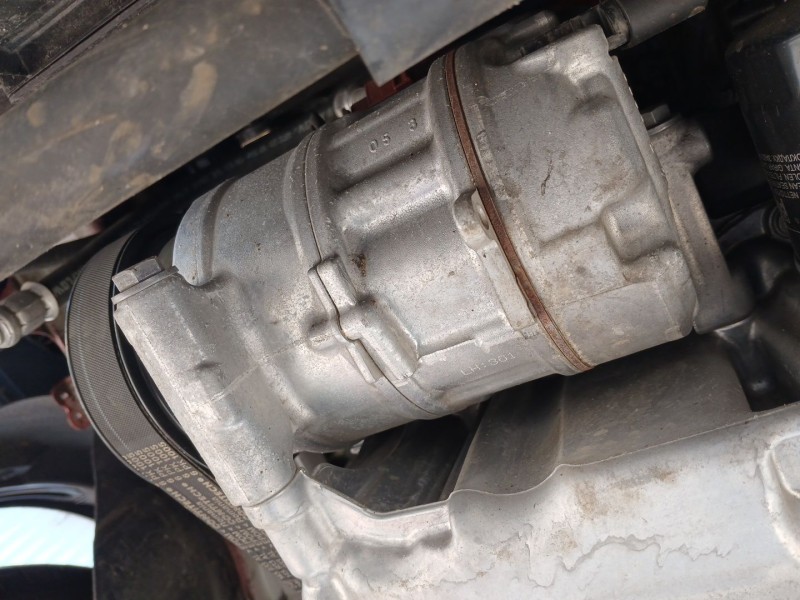 Recambio de compresor aire acondicionado para seat arona (kj7, kjp) 1.0 tsi referencia OEM IAM 3Q0816803D  