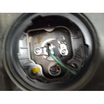 Recambio de faro izquierdo para kia sorento 2.5 crdi referencia OEM IAM 921013E5XX  CRISTAL RAYADO