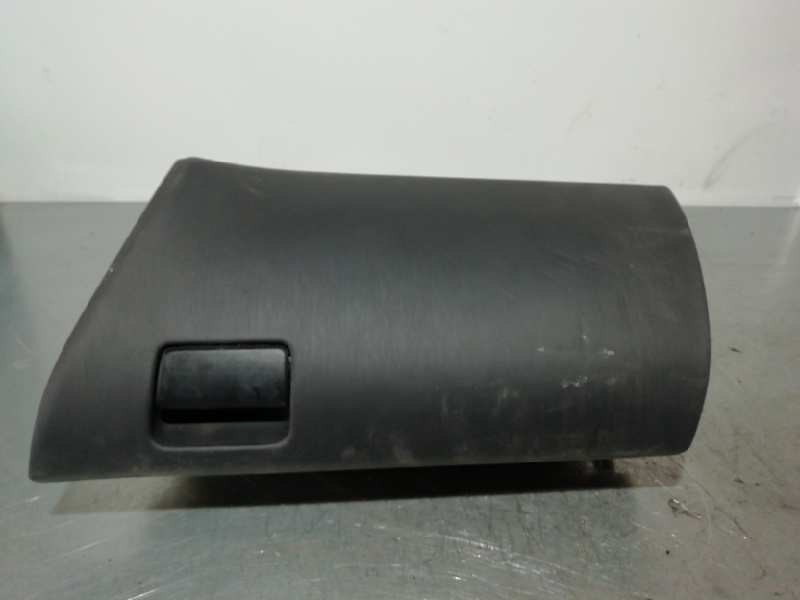 Recambio de guantera para toyota prius+ 1.8 16v (híbrido) referencia OEM IAM 5544047020 ARRIBA 5543747020