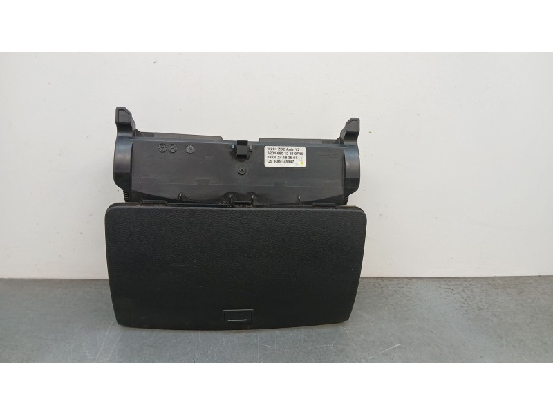 Recambio de display para mercedes-benz clase c (w204) berlina 2.2 cdi cat referencia OEM IAM a2048205407  