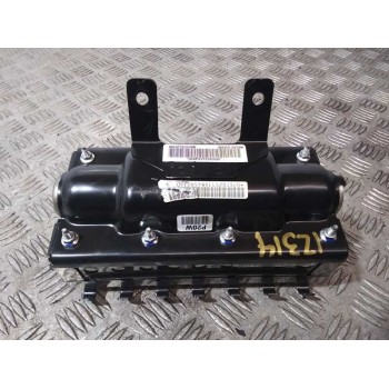 Recambio de airbag delantero derecho para kia carens (un) 2.0 crdi referencia OEM IAM 845301D200WK 1D84591040WK 