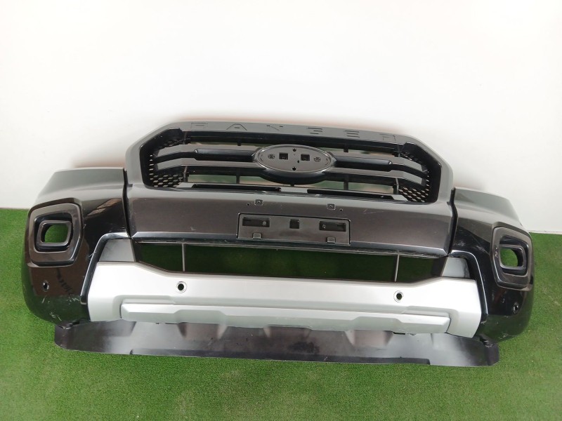 Recambio de paragolpes delantero para ford ranger (tke) 2.2 tdci 4x4 referencia OEM IAM JB3B17C831D JB3B17C831D 