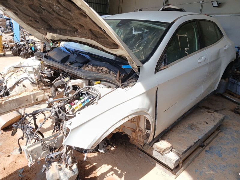 Recambio de carroceria para mercedes-benz clase gla (x156) gla 200 cdi / d (156.908) referencia OEM IAM   