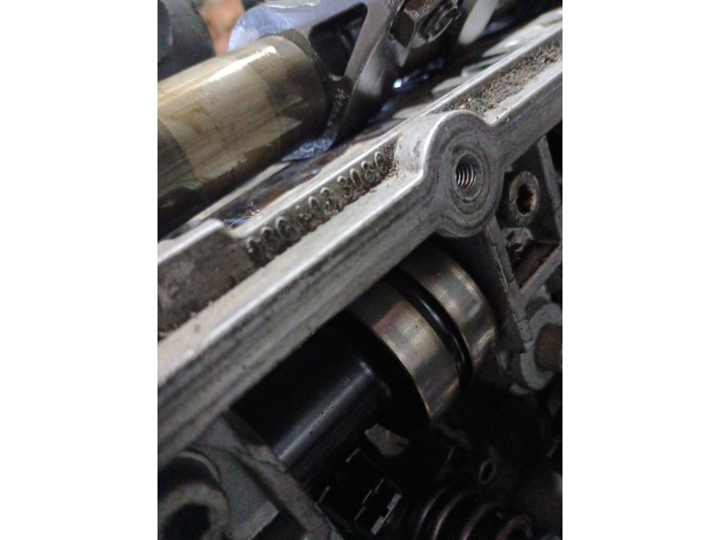 Recambio de culata para volkswagen passat berlina (3c2) advance referencia OEM IAM 03C103308C  