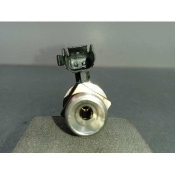 Recambio de inyector para bmw serie m2 coupe (f87) basis referencia OEM IAM 13647639994 65.682KM 0261500533